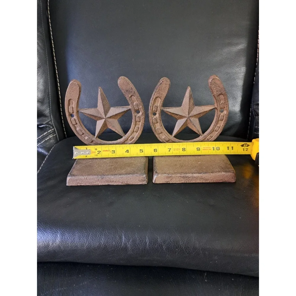 Vintage Cast Iron Texas Star In‎ Horseshoe Bookend Set Of 2